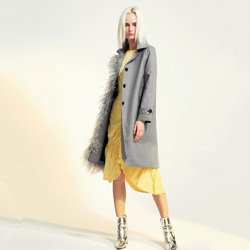 [EAM] Women Feather Spliced Asymmetric Trench New Lapel Long Sleeve Loose Fit Windbreaker Fashion Tide Spring Autumn 2021 1B098 210218