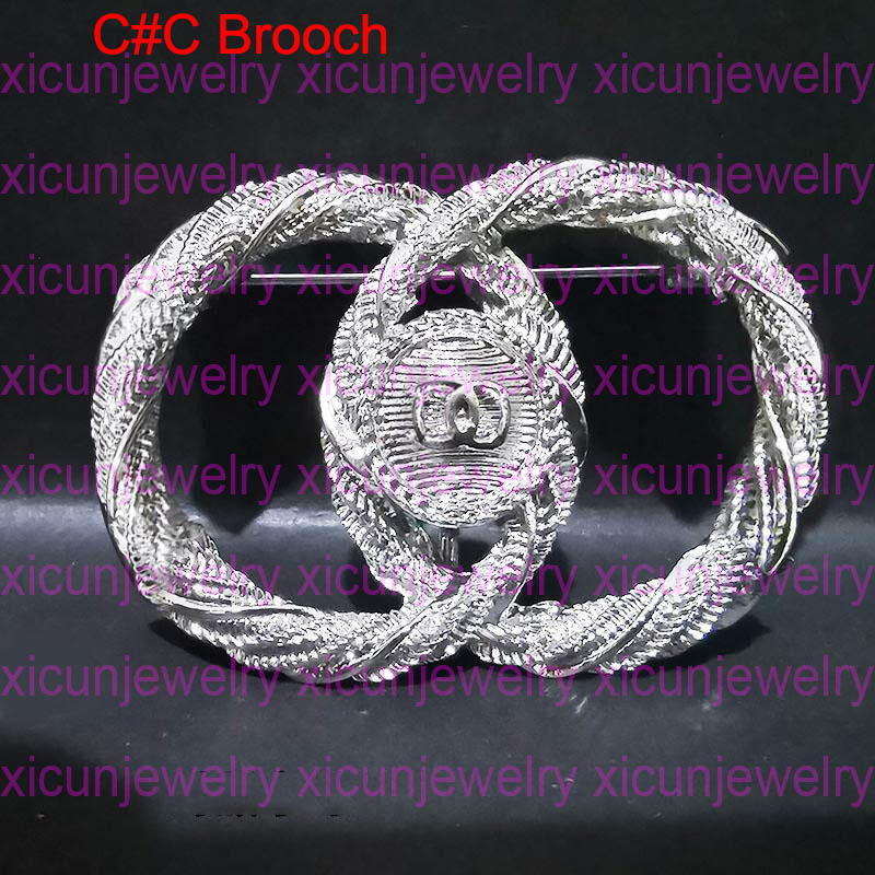Zero Profit Designer Brooch Rhinestone Pins Pearl Brooches Luxury Letter Brooches Fashion Jewelry Top Fashion Crystal Free Shipping, Gray
Zero Profit Designer Brooch Rhinestone Pins Pearl Brooches Luxury Letter Brooches Fashion Jewelry Top Fashion Crystal Free Shipping, Gray