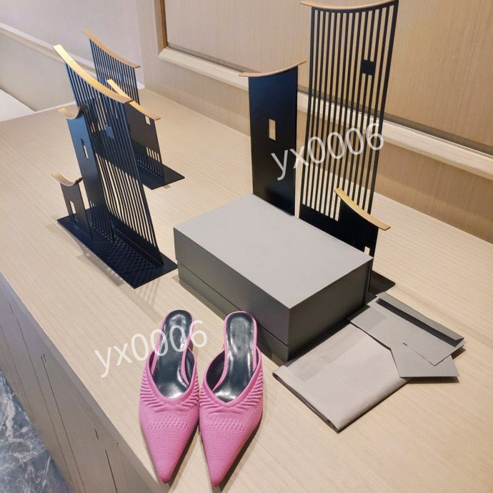 brand women autumn winter 35-41 warm boots sexy high heels platform black brown zipper shoes woman ankle boots gpf211101, 02
brand women autumn winter 35-41 warm boots sexy high heels platform black brown zipper shoes woman ankle boots gpf211101, 02