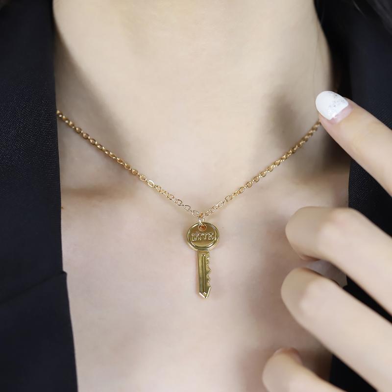 Pendant Necklaces 2021 Korean Fashion Collier Femme Summer Jewelry Necklace Accessories Gift Key Love Sea Beach For Women
Pendant Necklaces 2021 Korean Fashion Collier Femme Summer Jewelry Necklace Accessories Gift Key Love Sea Beach For Women