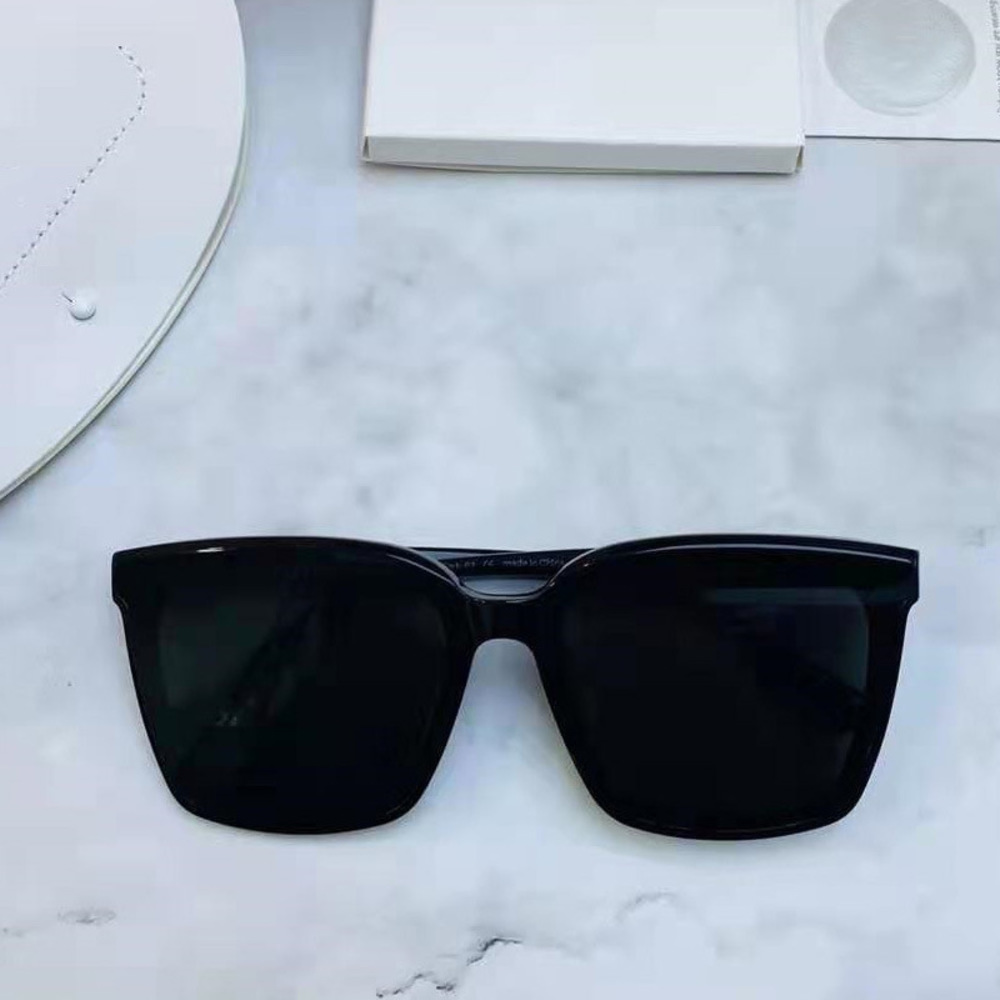 GM same Sunglasses 2021 new tgeah men's fashion net red face anti ultraviolet plate Sunglasses, Black
GM same Sunglasses 2021 new tgeah men's fashion net red face anti ultraviolet plate Sunglasses, Black