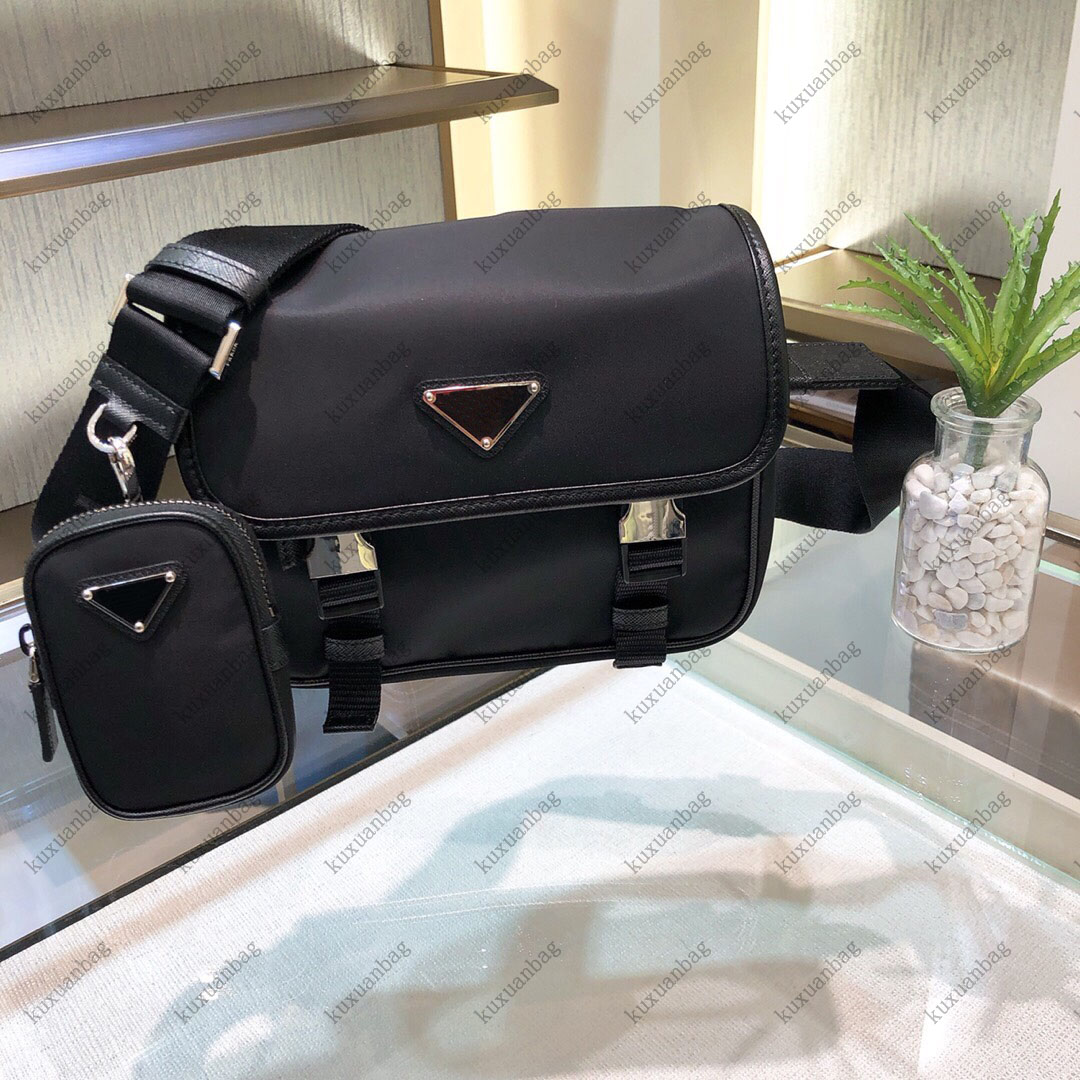 Free delivery classic 2V034 Luxury Designer bags double suit canvas leather cowhide men's shoulder bag top quality handbags, Gift box
Free delivery classic 2V034 Luxury Designer bags double suit canvas leather cowhide men's shoulder bag top quality handbags, Gift box