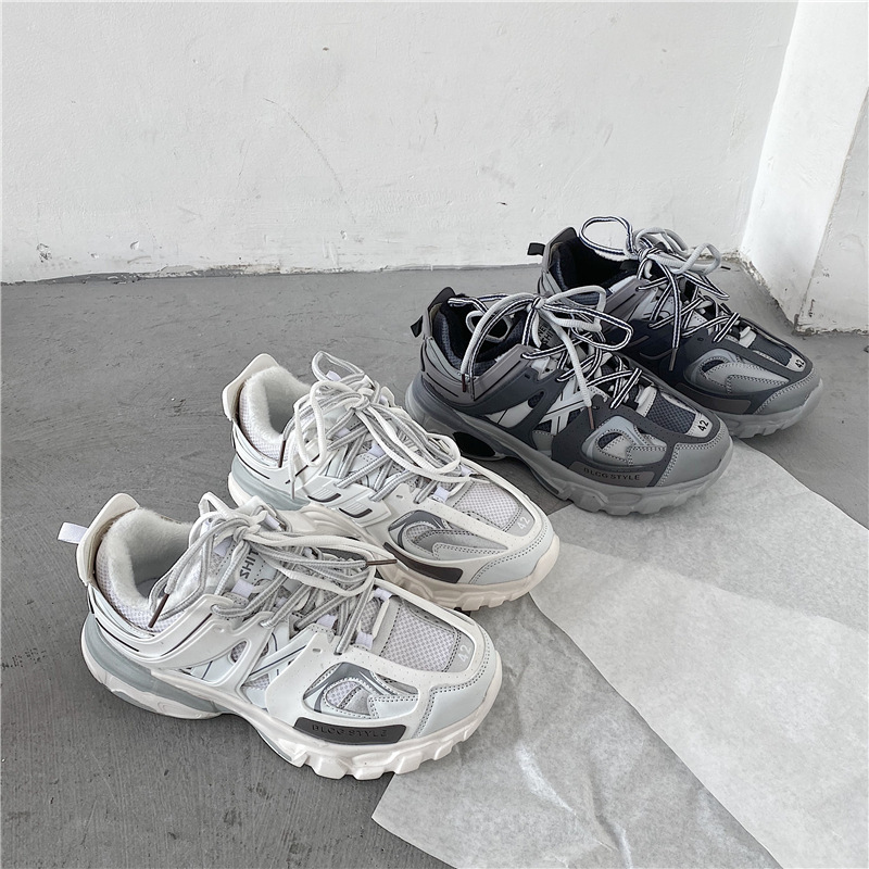 Dress shoes 2021 Male Father Shoes Adult Platform Trainers Stylish Casual Chunky Sneakers For Women Men White Sport Thick Triple S 0819, 859
Dress shoes 2021 Male Father Shoes Adult Platform Trainers Stylish Casual Chunky Sneakers For Women Men White Sport Thick Triple S 0819, 859