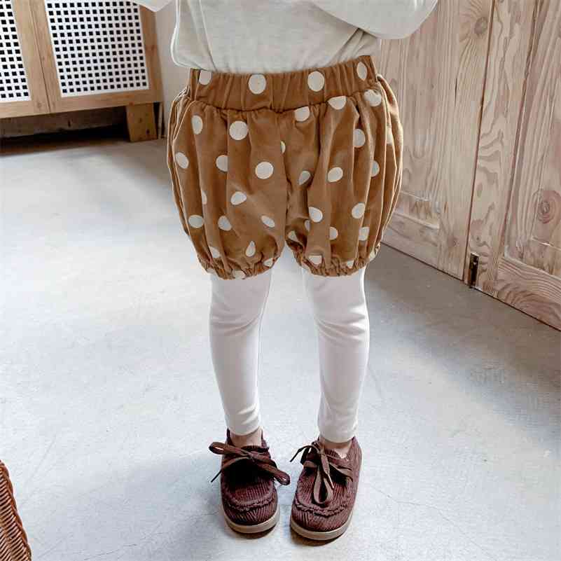 Autumn cute girls dot corduroy fake two pieces trousers baby girl casual shorts with leggings 210708, Khaki
Autumn cute girls dot corduroy fake two pieces trousers baby girl casual shorts with leggings 210708, Khaki