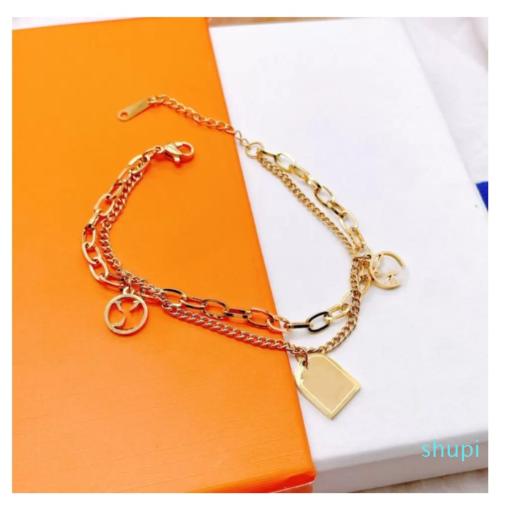 Bracelets gold love V Necklace fashion Jewelrys Wristband plated letter simple Classic Designer Pendant Charm heart Luxury Pendants Titanium
Bracelets gold love V Necklace fashion Jewelrys Wristband plated letter simple Classic Designer Pendant Charm heart Luxury Pendants Titanium