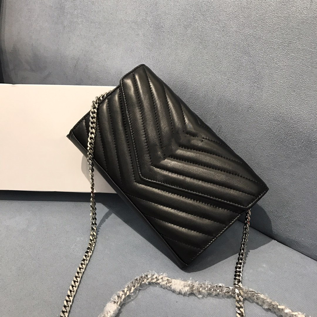Woman bags Original Box Genuine Leather High Quality Women Messenger Bag Handbag Purse, Black
Woman bags Original Box Genuine Leather High Quality Women Messenger Bag Handbag Purse, Black