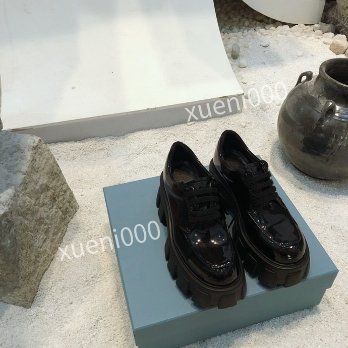 Women Leather Boots Fashion Martin Boots Real Leather Nylon with Removable Pouch Girls Outdoor Booties Shoes Snow Boots, Choose the color
Women Leather Boots Fashion Martin Boots Real Leather Nylon with Removable Pouch Girls Outdoor Booties Shoes Snow Boots, Choose the color