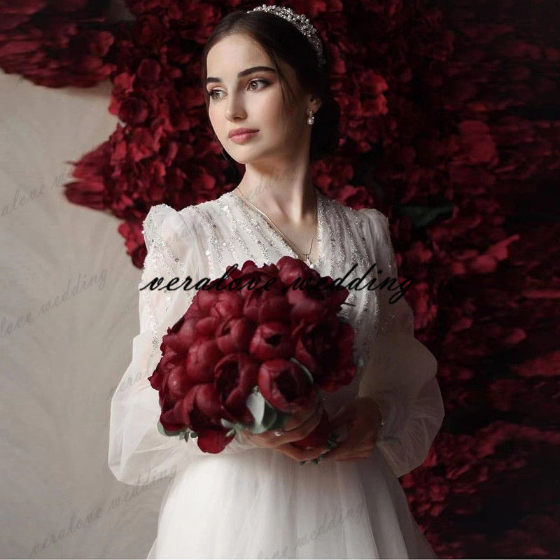 abito da sposa Chic White Wedding Dress Sequins A Line V neck Country Garden Long Bridal Gowns Tulle Bride Gown Sweep Train