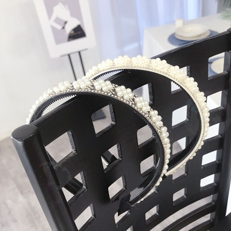 Headband Woman New Handmade Korean Pearl Hairband Sweet Girl Beaded Hair Accessories for Girls Hairdress High Quality, #2
Headband Woman New Handmade Korean Pearl Hairband Sweet Girl Beaded Hair Accessories for Girls Hairdress High Quality, #2