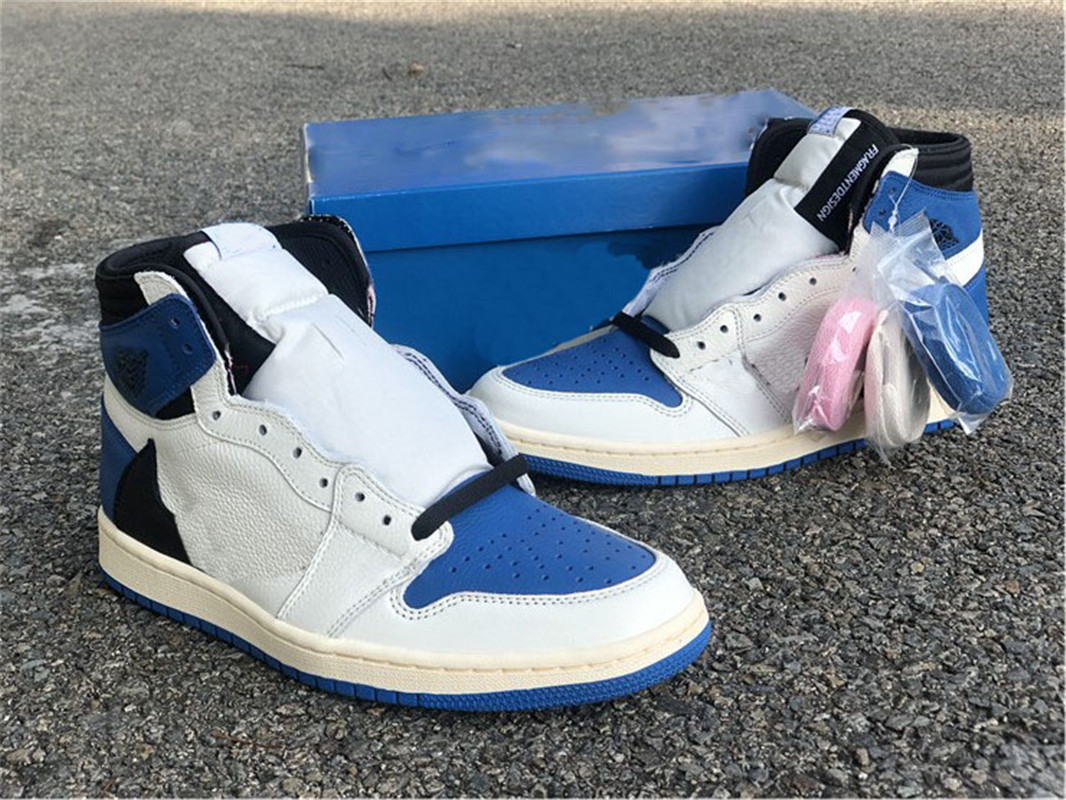 2021 Authentic Travis Scotts x fragment Basketball Shoes 1 High OG SP Low Military Blue Men Women Sports Sneaker Design Outdoor Trainers With Original box
2021 Authentic Travis Scotts x fragment Basketball Shoes 1 High OG SP Low Military Blue Men Women Sports Sneaker Design Outdoor Trainers With Original box