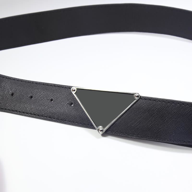 Fashion Belts For Women Men Metal Triangle Black Buckle Mens Womens Leather Belts Classic Retro Belt Width 4.0cm Street Styles
Fashion Belts For Women Men Metal Triangle Black Buckle Mens Womens Leather Belts Classic Retro Belt Width 4.0cm Street Styles