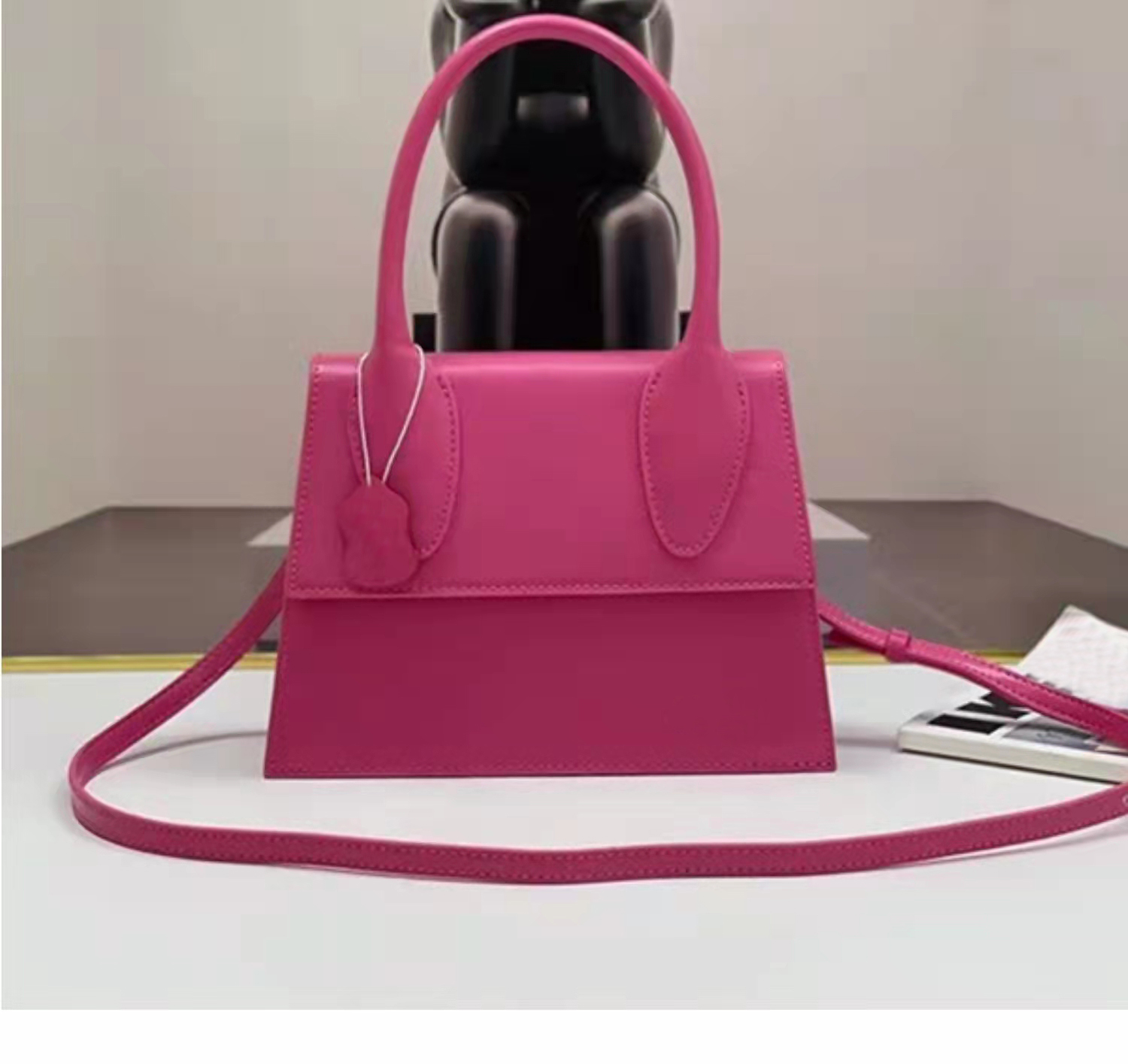 2022 totes bag women purse designer split crocodile leather large le chiquito messenger hand bags coin flap, I need see other product
2022 totes bag women purse designer split crocodile leather large le chiquito messenger hand bags coin flap, I need see other product