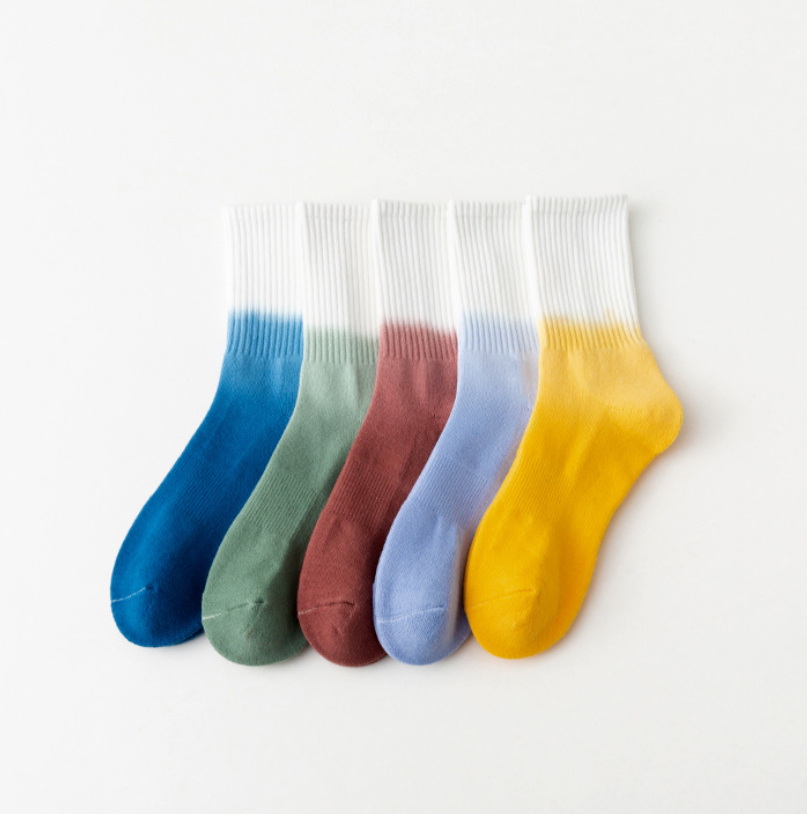 Simplicity Gradient Color Tie-dye Women Socks Cotton White Vortex Funny Skateboard Soft Happy HipHop Fashion Girls Sockings
Simplicity Gradient Color Tie-dye Women Socks Cotton White Vortex Funny Skateboard Soft Happy HipHop Fashion Girls Sockings