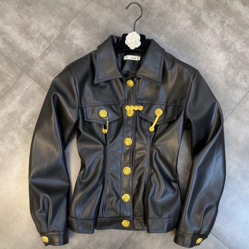 Women's Leather & Faux PREPOMP 2021 Fall Winter Long Sleeve Turn Down Collar Golden Buttons Pin Black Pu Jacket Women GC681
Women's Leather & Faux PREPOMP 2021 Fall Winter Long Sleeve Turn Down Collar Golden Buttons Pin Black Pu Jacket Women GC681