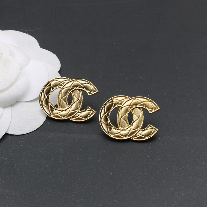 18K Gold Plated Brand Designers Letters Stud Earrings Geometric Women Crystal Rhinestone Pearl Earring Party Fashion Jewerlry Accessories Gifts
18K Gold Plated Brand Designers Letters Stud Earrings Geometric Women Crystal Rhinestone Pearl Earring Party Fashion Jewerlry Accessories Gifts