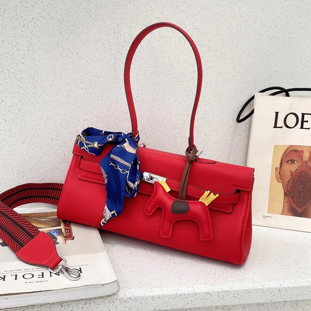 Latest Detachable Shoulder Strap Handbag Fashion Business Women Tote Silk scarf pendant Decoration Leisure Atmosphere H Purse 1005-35
Latest Detachable Shoulder Strap Handbag Fashion Business Women Tote Silk scarf pendant Decoration Leisure Atmosphere H Purse 1005-35