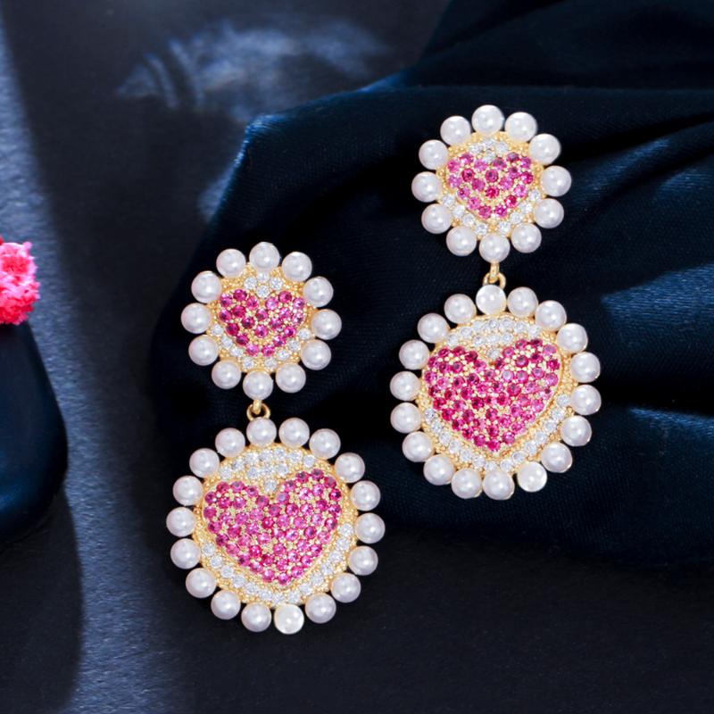 Dangle & Chandelier ThreeGraces Sweet Pink Love Heart Cubic Zirconia Small Simulated Pearl Earrings For Ladies Chic Luxury Wedding Jewelry E, Silver
Dangle & Chandelier ThreeGraces Sweet Pink Love Heart Cubic Zirconia Small Simulated Pearl Earrings For Ladies Chic Luxury Wedding Jewelry E, Silver