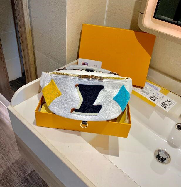 2021 newest hot fashion waist bag winter design chest bag women handbag purses cute crossbody bags unisex shoulder bags, 30cm
2021 newest hot fashion waist bag winter design chest bag women handbag purses cute crossbody bags unisex shoulder bags, 30cm