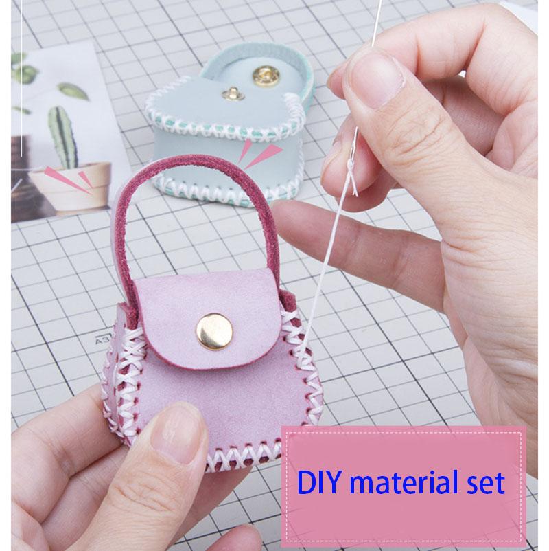 Real Leather Material Set for Coin Purse Mini Storage Bag
Real Leather Material Set for Coin Purse Mini Storage Bag