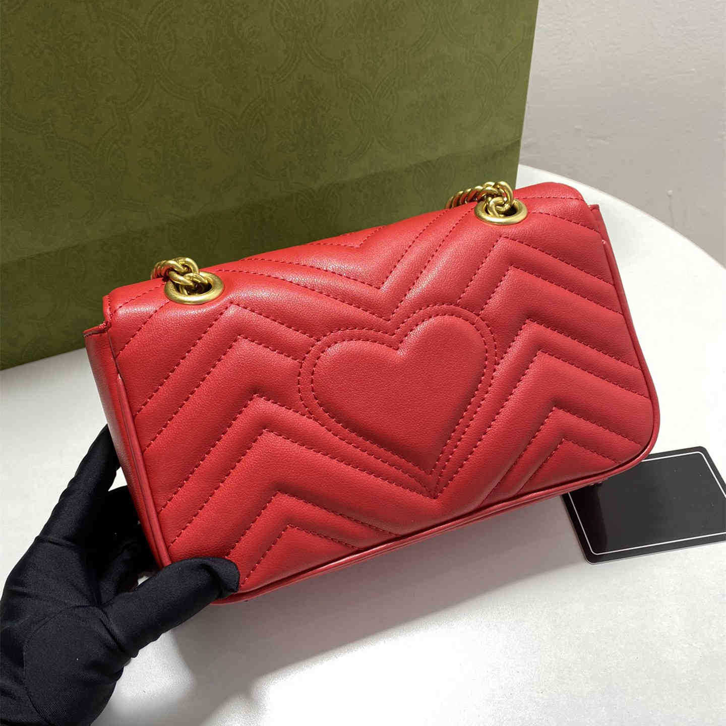 FLOWER large-capacity handbagsFashion Women Luxurys Designers Bags 2021 Handbags Shoulder Woman Crossbody Bag Purses High Quality Leather, Red
FLOWER large-capacity handbagsFashion Women Luxurys Designers Bags 2021 Handbags Shoulder Woman Crossbody Bag Purses High Quality Leather, Red