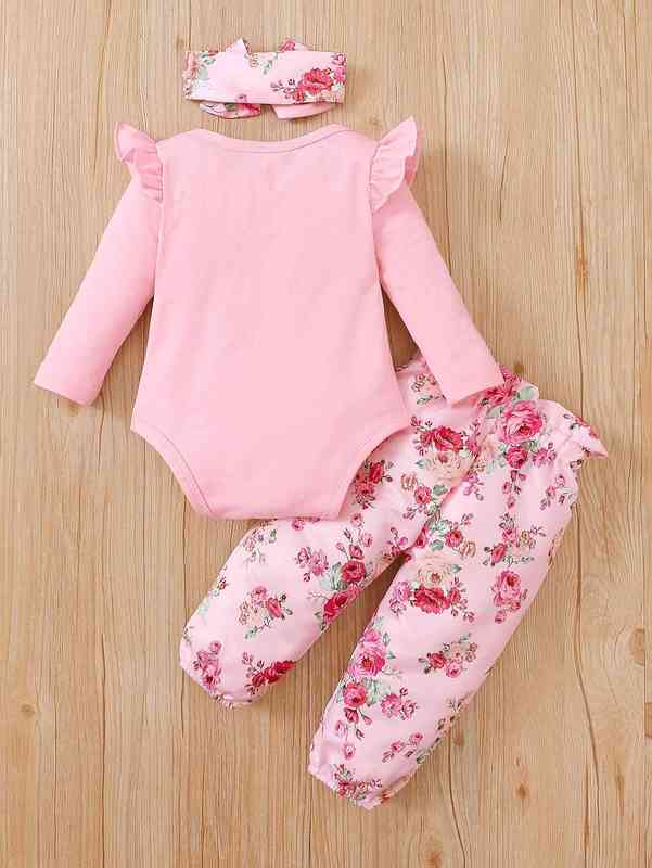 Baby Slogan Graphic Ruffle Trim Bodysuit & Floral Print Pants & Headband SHE