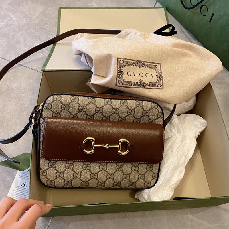 GGYSLLVLouisVitton Wallets 1955 Vintage Horsebit Messenger Shoulder Bags Vutton Designers Luxurys Handbags Phone Pur, Red;black
GGYSLLVLouisVitton Wallets 1955 Vintage Horsebit Messenger Shoulder Bags Vutton Designers Luxurys Handbags Phone Pur, Red;black