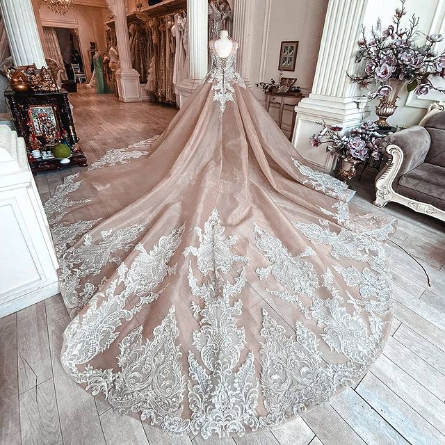 2021 Plus Size Arabic Aso Ebi Luxurious Crystals Mermaid Wedding Dresses Lace Beaded Bridal Dresses Illusion Sheer Neck Wedding Gowns ZJ205