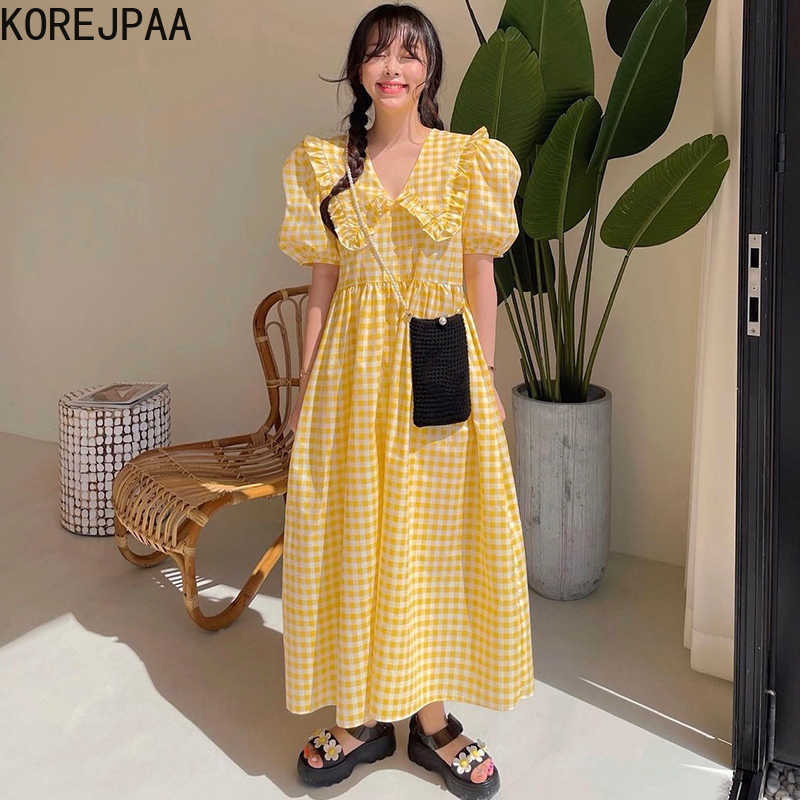 Korejpaa Women Dress Summer Ladies Age-Reducing Sweet Wood Ear Stitching Doll Collar Plaid Design Loose Puff Sleeve Vestido 210526, Pink
Korejpaa Women Dress Summer Ladies Age-Reducing Sweet Wood Ear Stitching Doll Collar Plaid Design Loose Puff Sleeve Vestido 210526, Pink