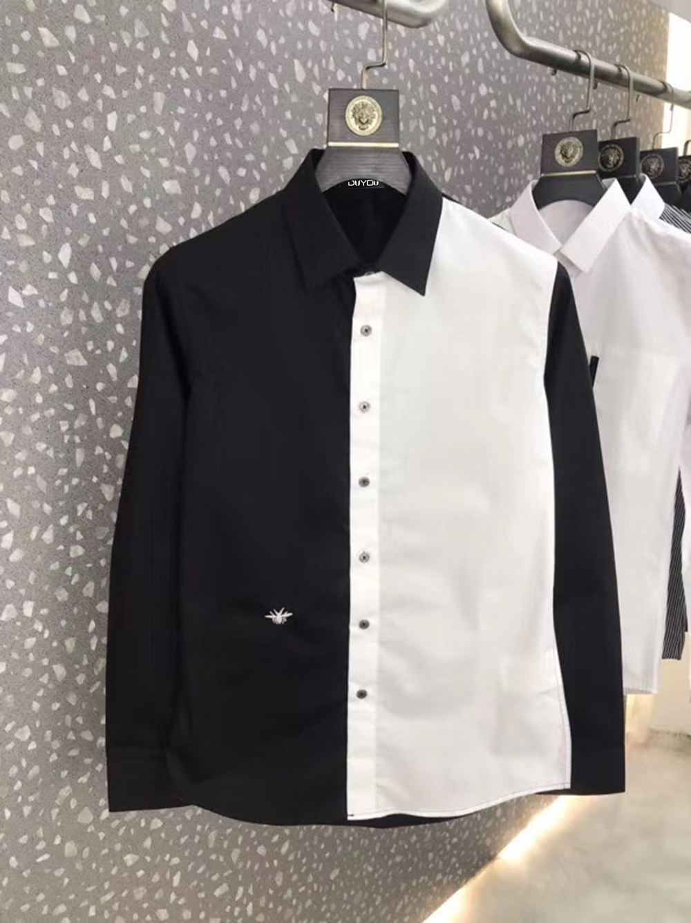 2021 New Algodo Com Bordado Contrastante Preto e Branco Abelha Masculina Estilo Listrado Camisa De Manga Comprida | 219109580 Zkqt, White
2021 New Algodo Com Bordado Contrastante Preto e Branco Abelha Masculina Estilo Listrado Camisa De Manga Comprida | 219109580 Zkqt, White