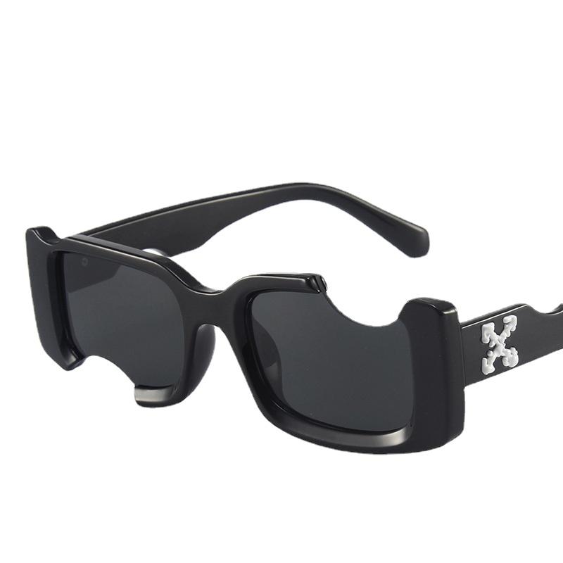 Sunglasses 2021 Luxury Fashion Rectangle Women Men Designer Incomplete Style Gradients Lens PC Frame Eyewear UV400
Sunglasses 2021 Luxury Fashion Rectangle Women Men Designer Incomplete Style Gradients Lens PC Frame Eyewear UV400