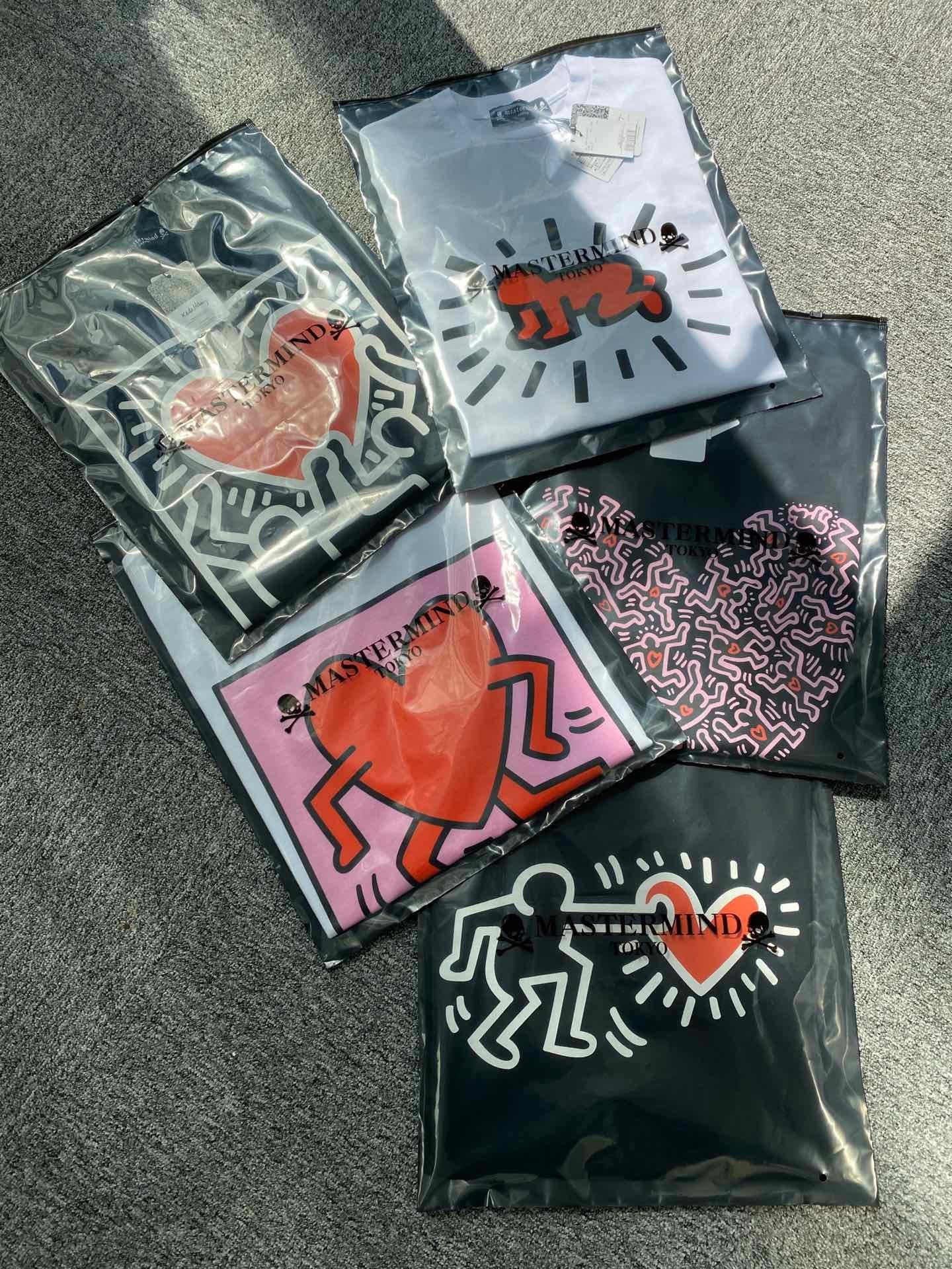 2021 New Keith x Mastermind Japan Mmj Graffiti Printing Unisex Hip Hop Street Famous Men's T-shirt 5s5j, Black
2021 New Keith x Mastermind Japan Mmj Graffiti Printing Unisex Hip Hop Street Famous Men's T-shirt 5s5j, Black