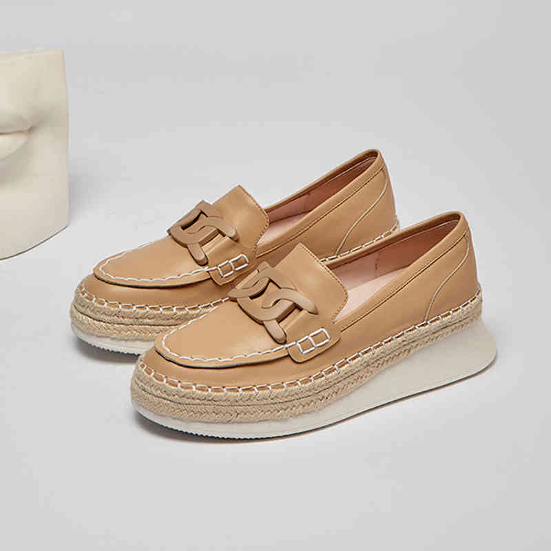 Sandals genuine leather flat platform women's shoes spring/autumn slip-on-toe round foot handheld woman size 34- I0TO, 1# shoe box
Sandals genuine leather flat platform women's shoes spring/autumn slip-on-toe round foot handheld woman size 34- I0TO, 1# shoe box