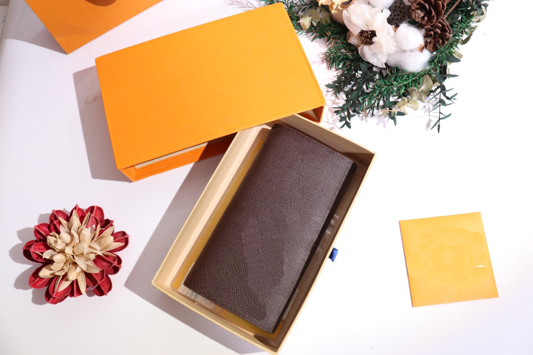 2021 luxurys designers bag Brazza Envelope clip fashion pocke women bags leather wallet lady ladies long purse with box card#205, Freight subsidy
2021 luxurys designers bag Brazza Envelope clip fashion pocke women bags leather wallet lady ladies long purse with box card#205, Freight subsidy