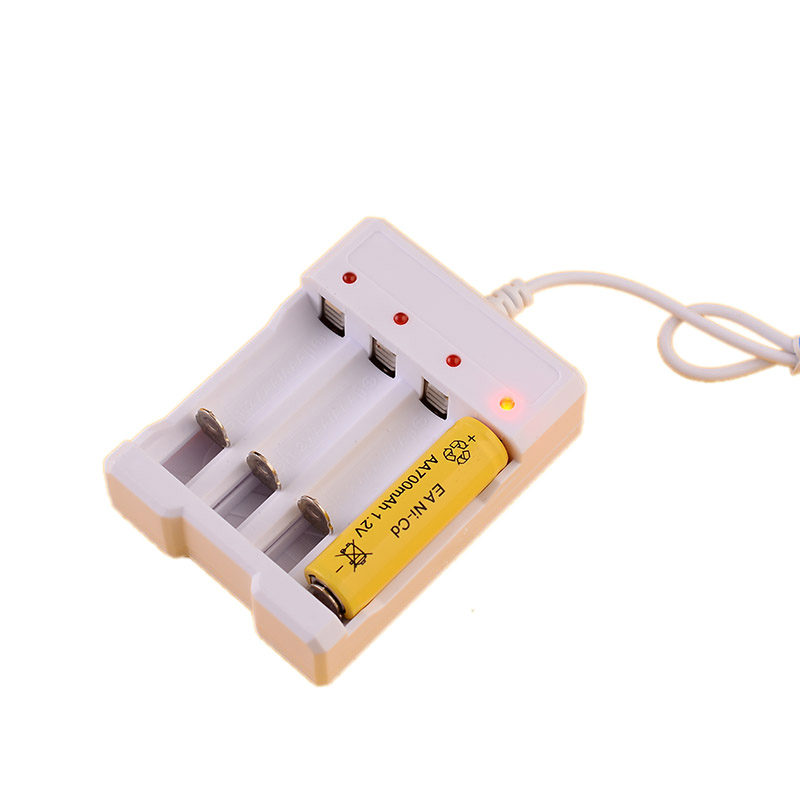 USB four-slot charger rechargeable nickel-cadmium nickel-metal hydride 1.2V battery