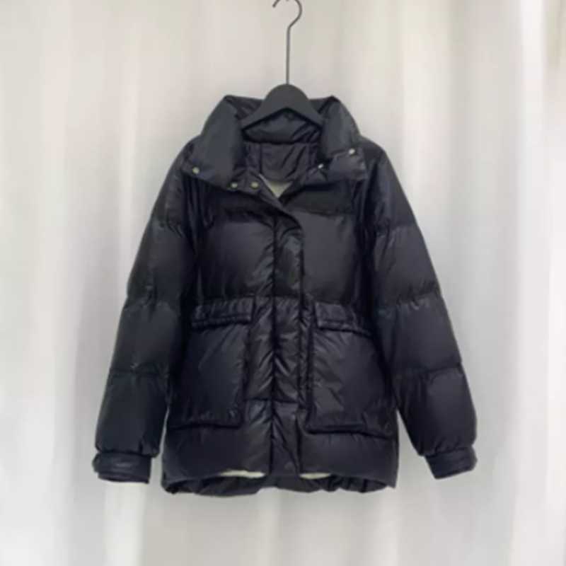 Stand Collar Women's Down jacket Short Fashion Winter Bread Coat Female White Duck Casual Wild Clothing 211018