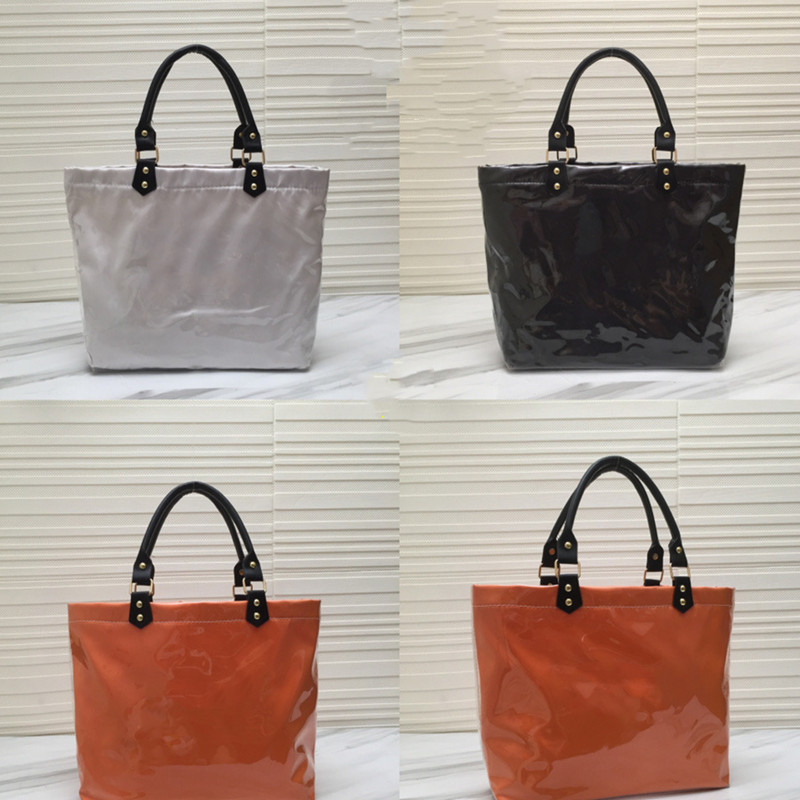 Designer Handbags shoulder bags for women Patent Leather Hobo Chest pack lady fashion Pleated purse crossbody Wallets and holder
Designer Handbags shoulder bags for women Patent Leather Hobo Chest pack lady fashion Pleated purse crossbody Wallets and holder