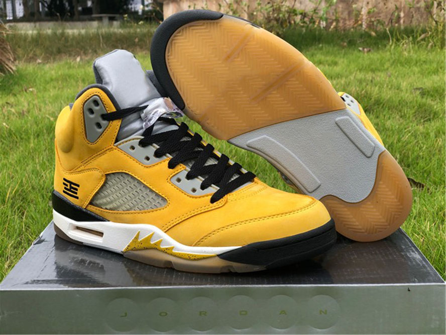 Man basketball shoes Jumpman 5 5s T23 Tokyo Varsity Maize yellow gray black sports sneakers with box full size 40--46, #2
Man basketball shoes Jumpman 5 5s T23 Tokyo Varsity Maize yellow gray black sports sneakers with box full size 40--46, #2