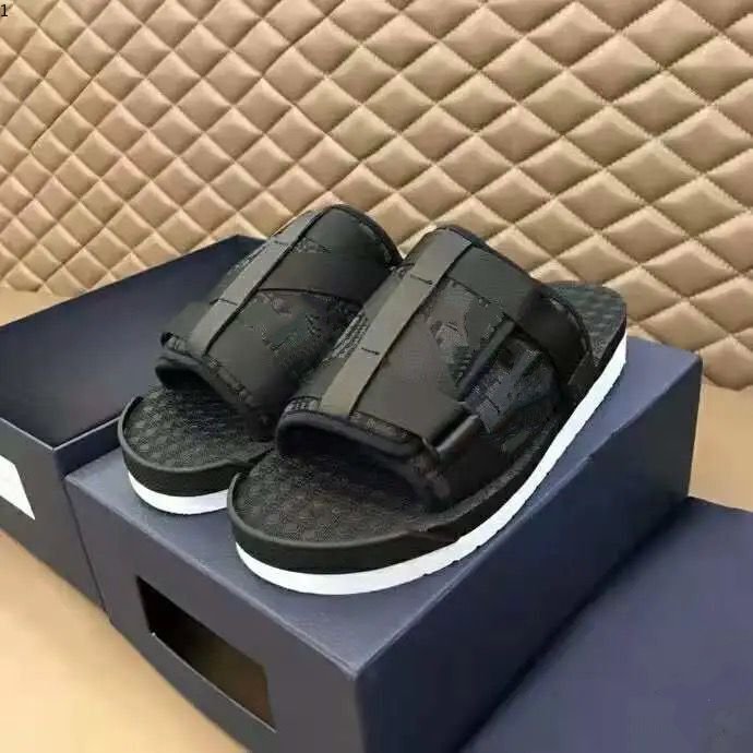 BLACK ALPHA SANDAL IN OBLIQUE JACQUARD summer Men slippers nylon bands comfortable rubber sole scuffs size 38-45 mmkjj002
BLACK ALPHA SANDAL IN OBLIQUE JACQUARD summer Men slippers nylon bands comfortable rubber sole scuffs size 38-45 mmkjj002