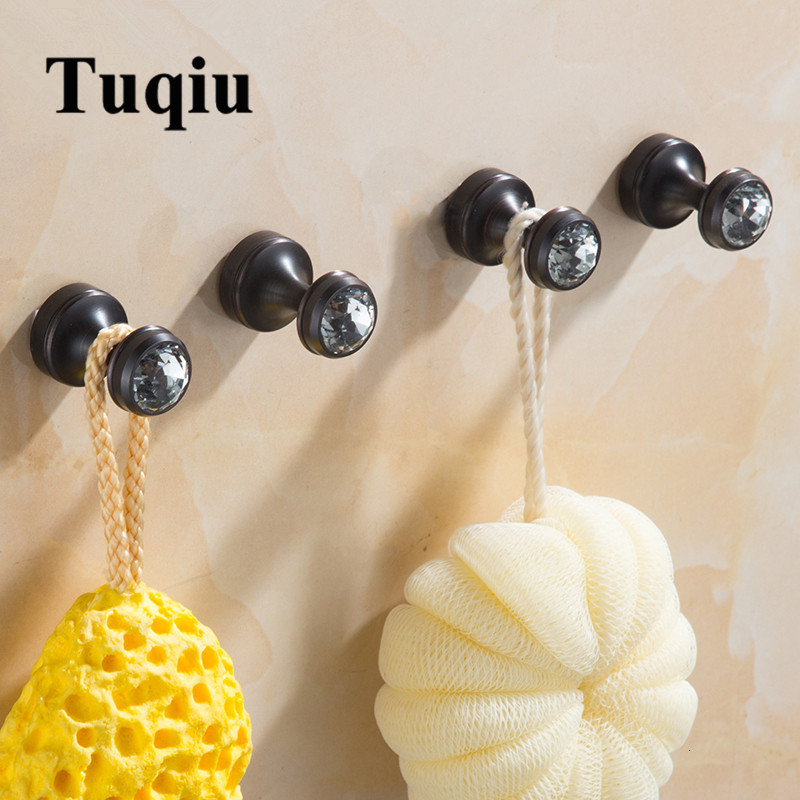 2021 New Towel Hanging Hooks Family Robe Hats Bag Key Adhesive Wall Hanger Black and White J1vs
2021 New Towel Hanging Hooks Family Robe Hats Bag Key Adhesive Wall Hanger Black and White J1vs