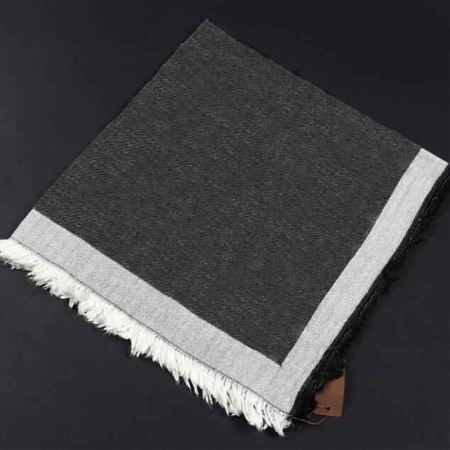 Classic fashion Scarf for Women cashmere Letter Shawl 18color Ladies Scarves Size 140x140cm
Classic fashion Scarf for Women cashmere Letter Shawl 18color Ladies Scarves Size 140x140cm