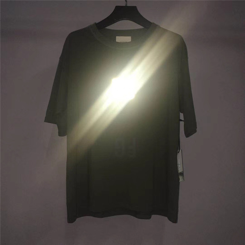 2021 New Fg 3 Reflexivo Nevoeiro Camisas Masculinas Mulheres Oversized Topo t Essentials T-shirts Kanye West Algodo F22d, 13
2021 New Fg 3 Reflexivo Nevoeiro Camisas Masculinas Mulheres Oversized Topo t Essentials T-shirts Kanye West Algodo F22d, 13