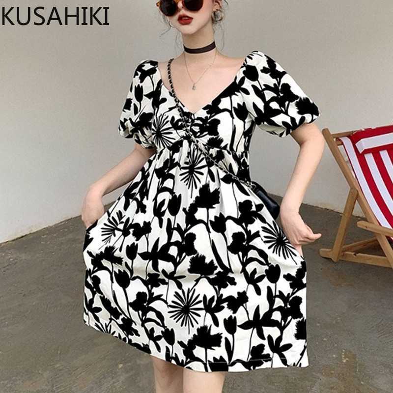 KUSAHIKI Korean Printing Summer Dresses for Women Puff Sleeve V-neck Dress Causal High Wiast A-line Vestido De Mujer 6H707 210602, Black
KUSAHIKI Korean Printing Summer Dresses for Women Puff Sleeve V-neck Dress Causal High Wiast A-line Vestido De Mujer 6H707 210602, Black