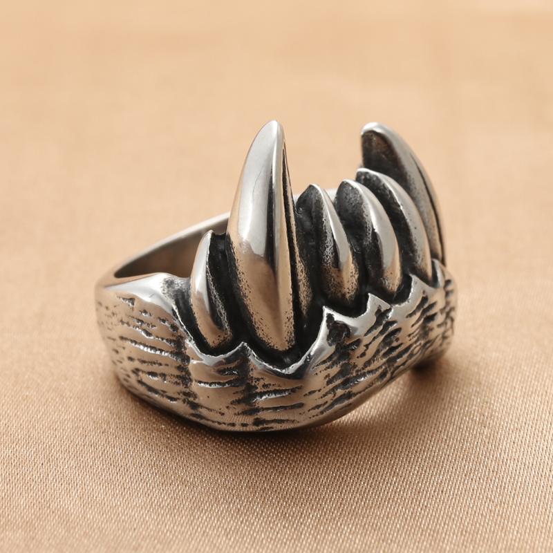 Wedding Rings Fashion Jewelry Stainless Steel Animal Teeth Ring Men Trendy Simple Punk Gift 213002
Wedding Rings Fashion Jewelry Stainless Steel Animal Teeth Ring Men Trendy Simple Punk Gift 213002