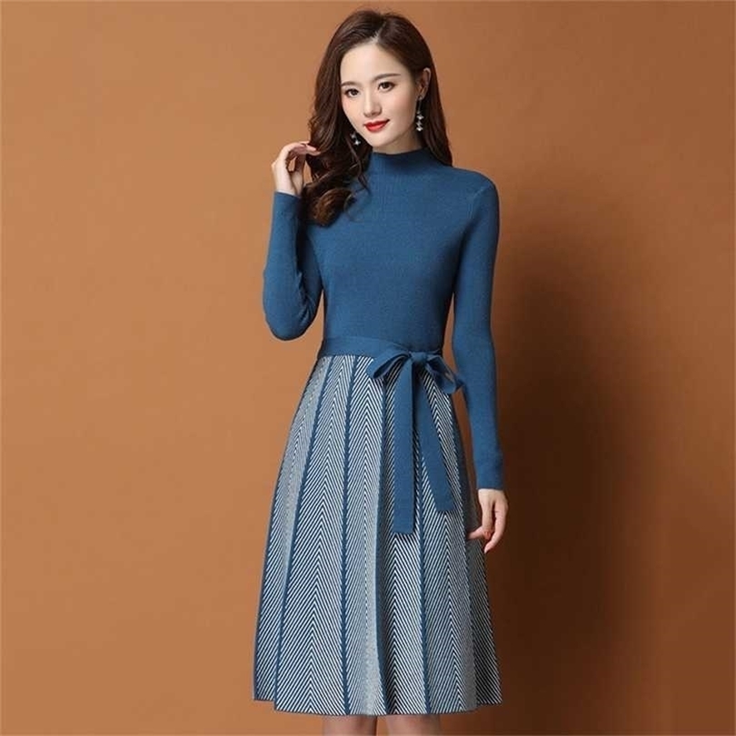 Autumn Winter Women Pleated hem striped printed Sweater Dress elegant Female A-Line Dresses Soft Rib Knitted dresses with belt 211109, Camel
Autumn Winter Women Pleated hem striped printed Sweater Dress elegant Female A-Line Dresses Soft Rib Knitted dresses with belt 211109, Camel
