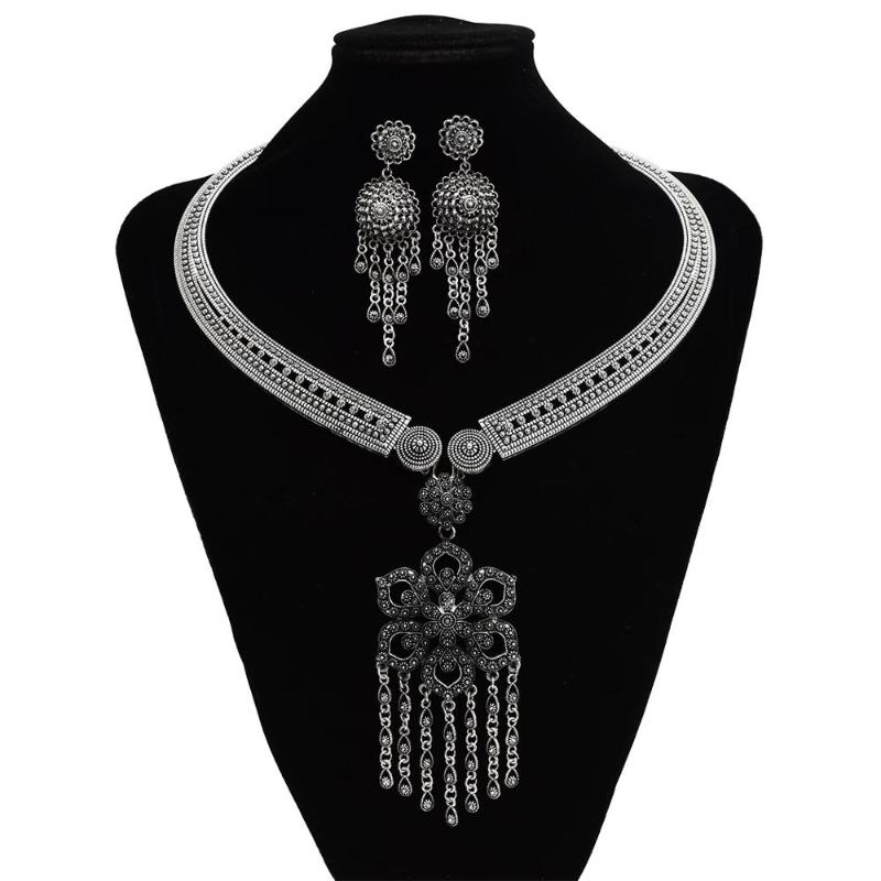 Wedding Jewelry Sets Gypsy Vintage Silver Long Bells Tassel Statement Necklace & Earring For Women Craved Flower India Tribal Afghan, Slivery;golden
Wedding Jewelry Sets Gypsy Vintage Silver Long Bells Tassel Statement Necklace & Earring For Women Craved Flower India Tribal Afghan, Slivery;golden