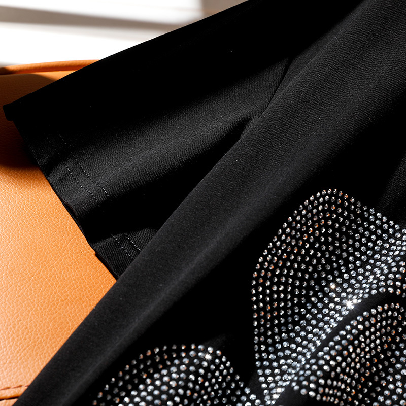 Summer new fashion Loose plus size short-sleeve T-shirt for women casual personality Flowers pattern hot diamond female tops 210306