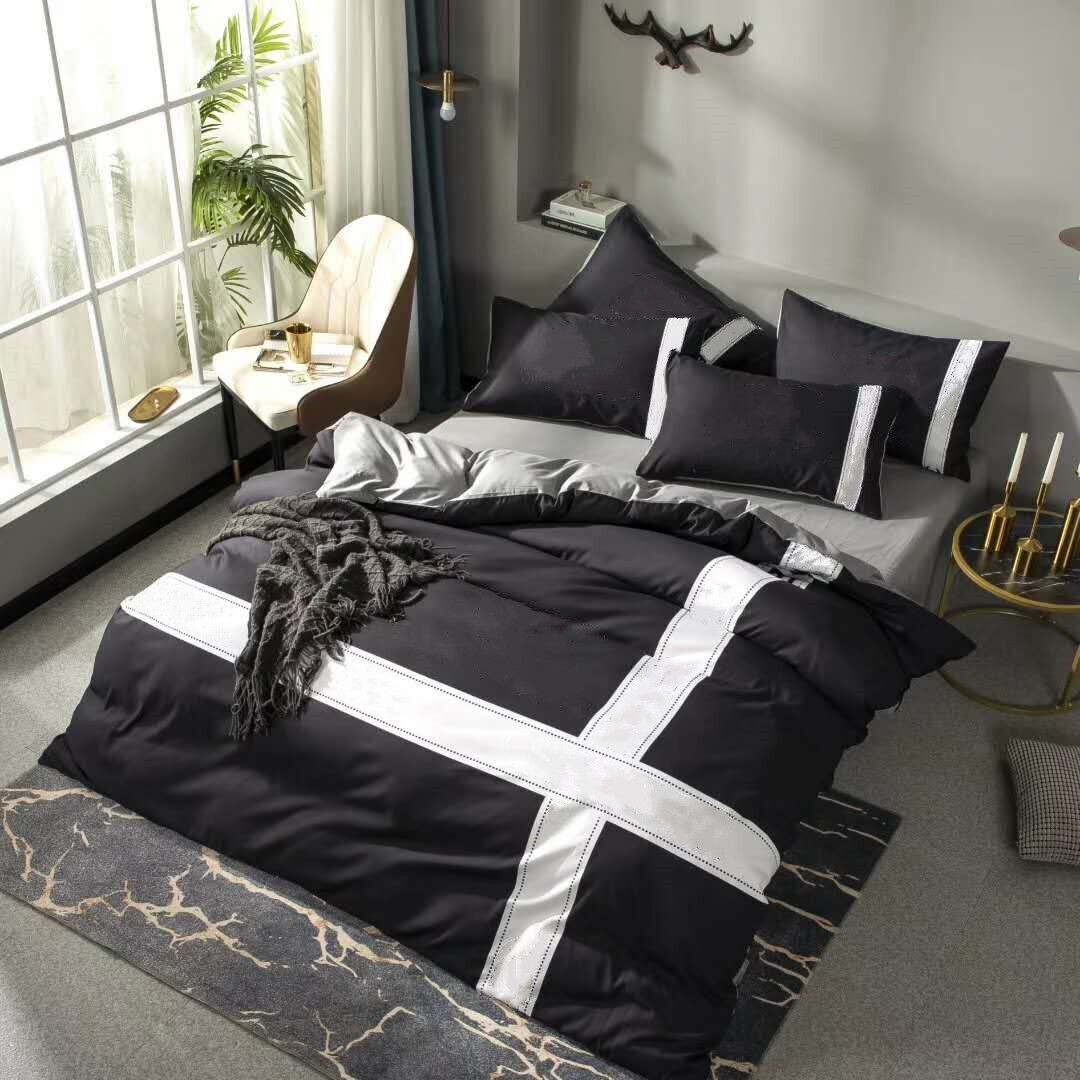 Cotton 4pcs Bedding Sets Machine Washing European Style BedClothes Pillow Sheet Adult Soft King Size Colorful Bedding Sets
Cotton 4pcs Bedding Sets Machine Washing European Style BedClothes Pillow Sheet Adult Soft King Size Colorful Bedding Sets