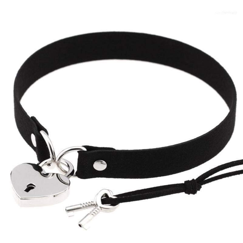 Woman Girl Sexy Punk Choker Collar Necklace Metal Lock Heart Cosplay Couple Gift Goth Fashion Gothic Accessiores1
Woman Girl Sexy Punk Choker Collar Necklace Metal Lock Heart Cosplay Couple Gift Goth Fashion Gothic Accessiores1