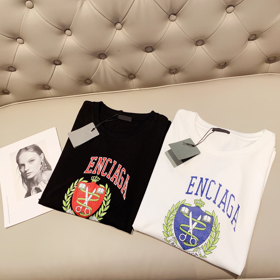 Men's Plus Tees & Polos Round neck embroidered and printed polar style summer wear with street pure cotton 23i3
Men's Plus Tees & Polos Round neck embroidered and printed polar style summer wear with street pure cotton 23i3