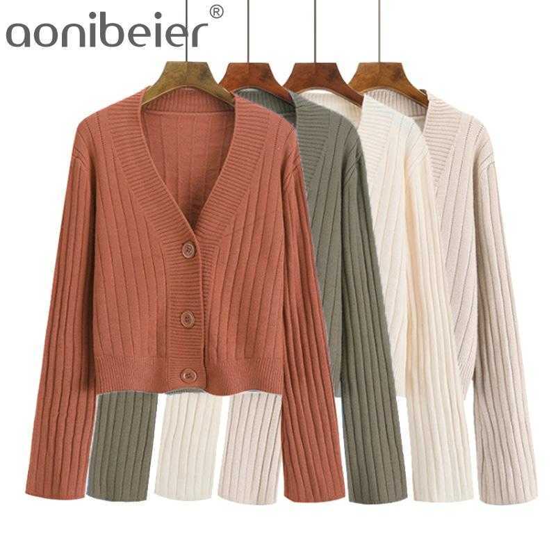 Cardigan Autumn Women Flare Sleeve Short Sweater Female Ribbed Knitted Cotton Tops Black White Ladies Soft Outwear 210604
Cardigan Autumn Women Flare Sleeve Short Sweater Female Ribbed Knitted Cotton Tops Black White Ladies Soft Outwear 210604